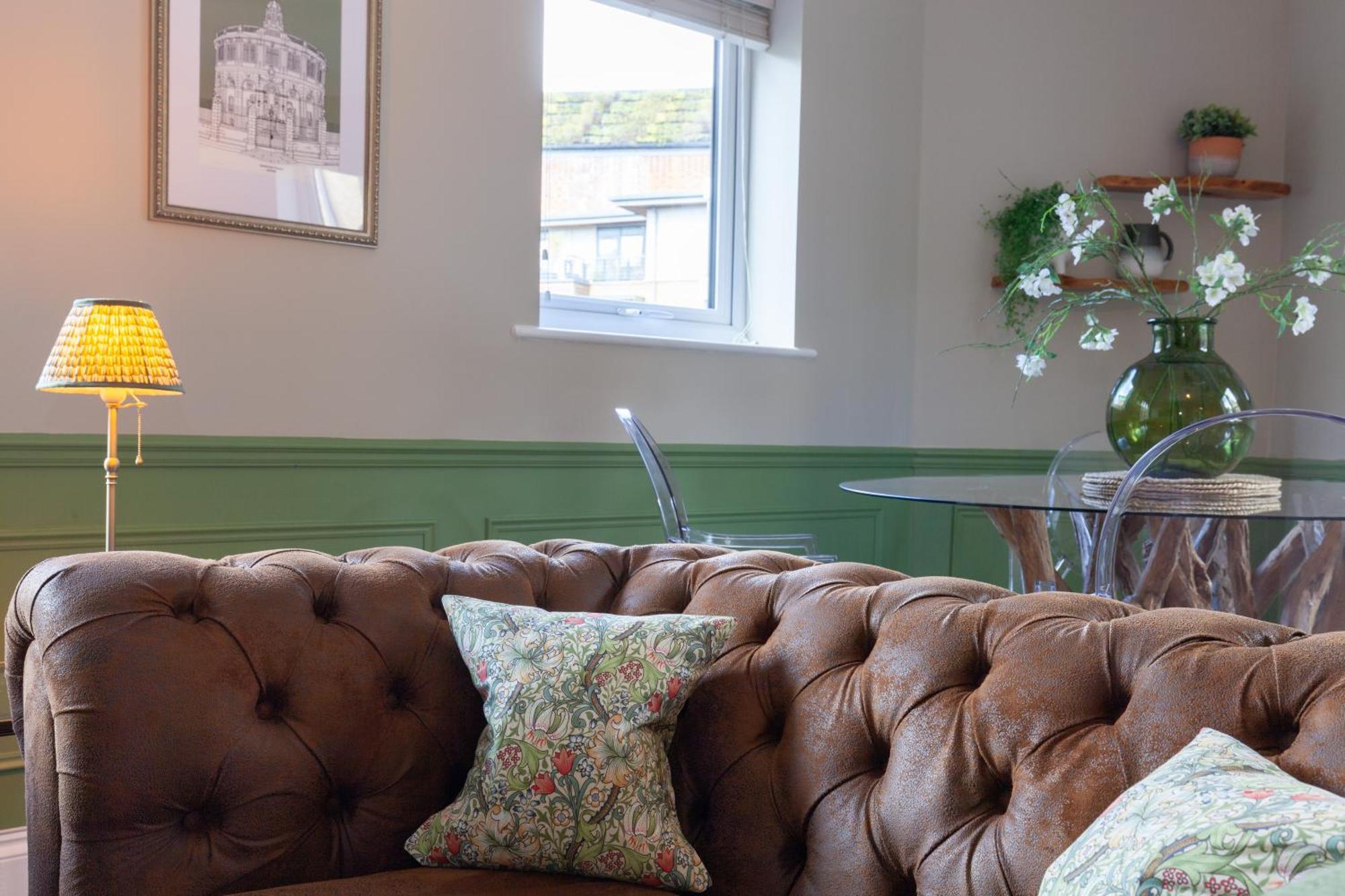 A Gem Nestled In The Heart Of Oxford With Parking! Apartman Kültér fotó